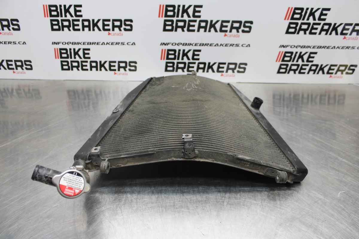 06-07 HONDA CBR1000RR ENGINE RADIATOR MOTOR COOLER COOLING RADIATER BB166