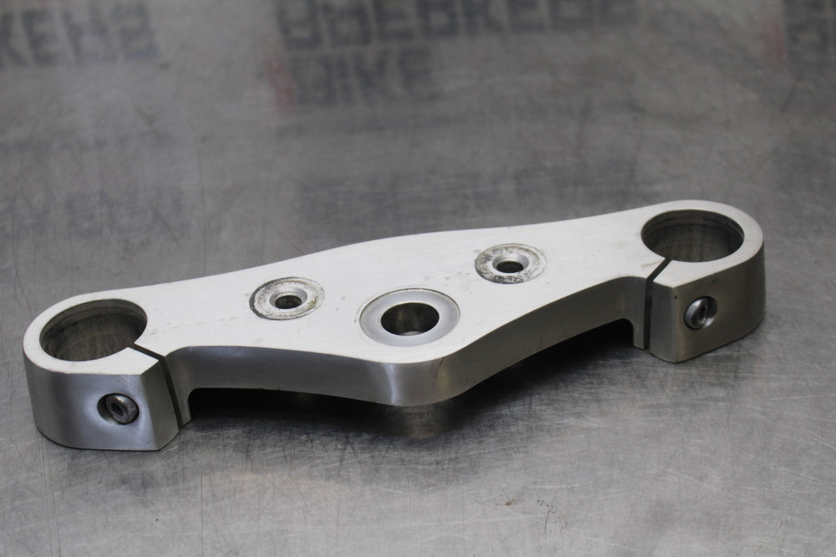 08 KAWASAKI VULCAN 900 FORKS UPPER TRIPLE TREE CLAMP BB184