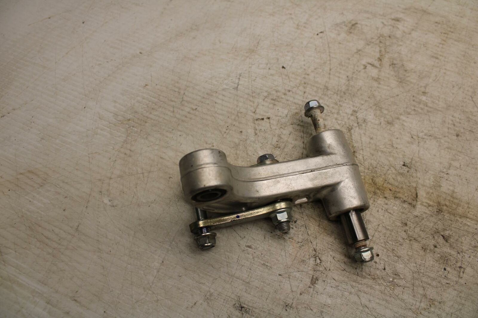 16-21 YAMAHA XSR900 REAR DOGBONE SHOCK LINKAGE LINK BB362