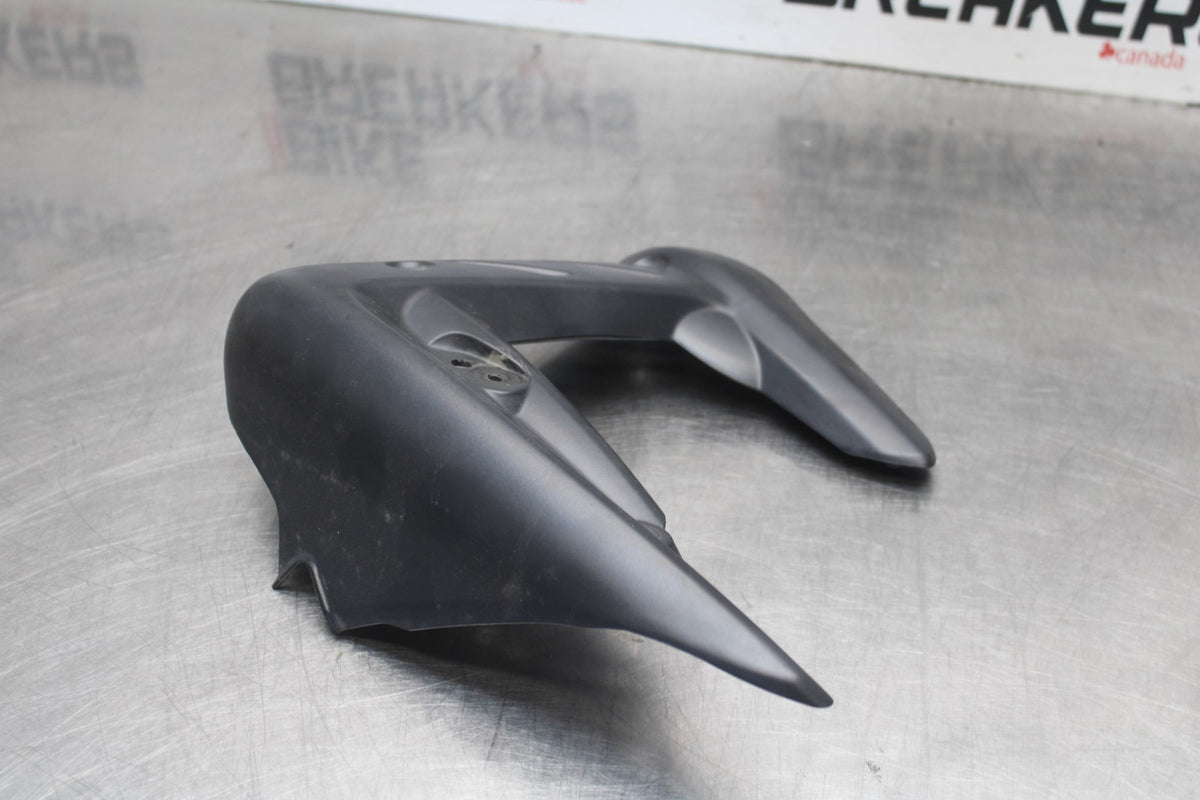 12 TRIUMPH STREET TRIPLE R RIGHT MID UPPER SIDE FAIRING COWL PLASTIC BB914