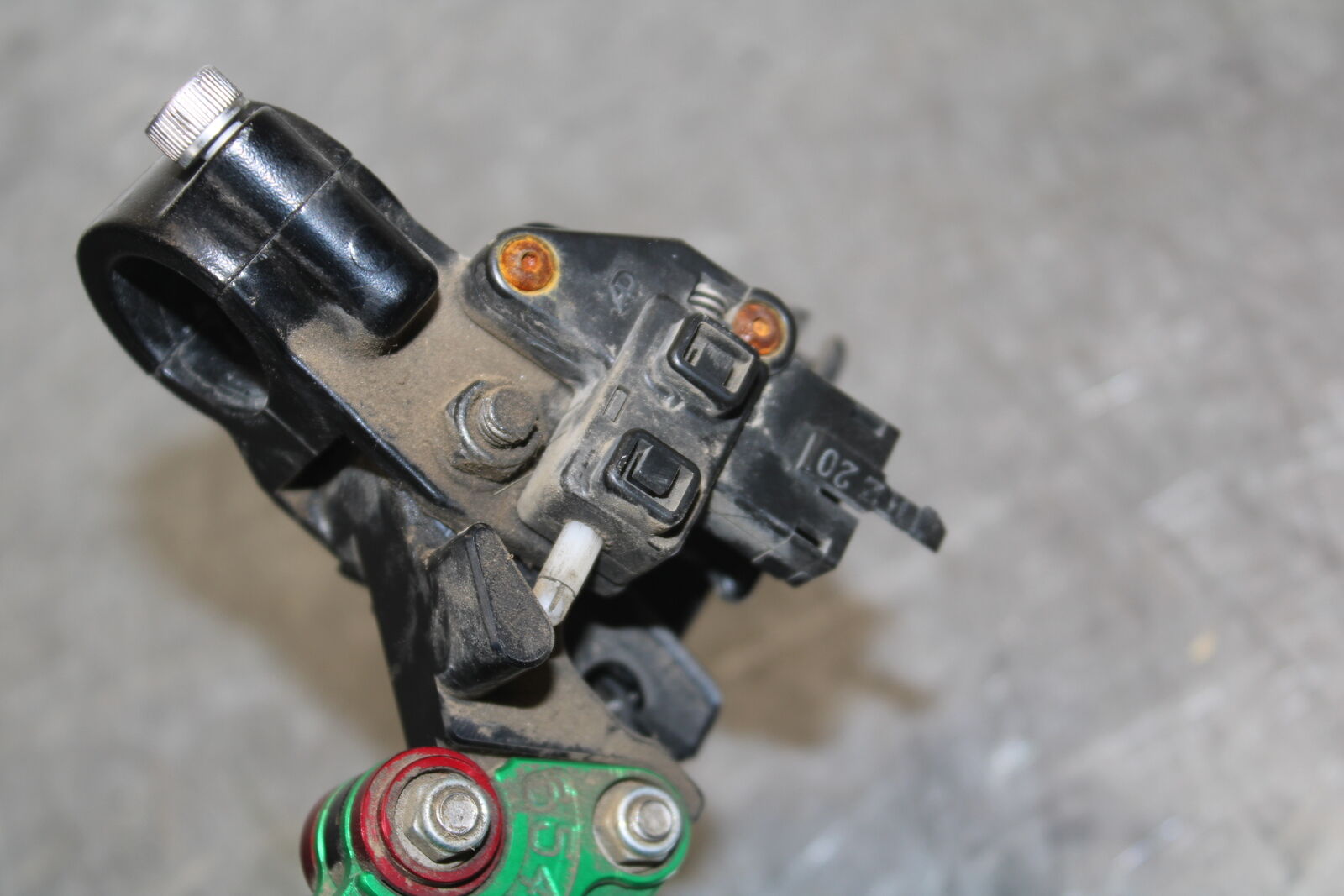 19-23 KAWASAKI NINJA ZX6R CLUTCH PERCH MOUNT WITH LEVER  46076-0121 BB701