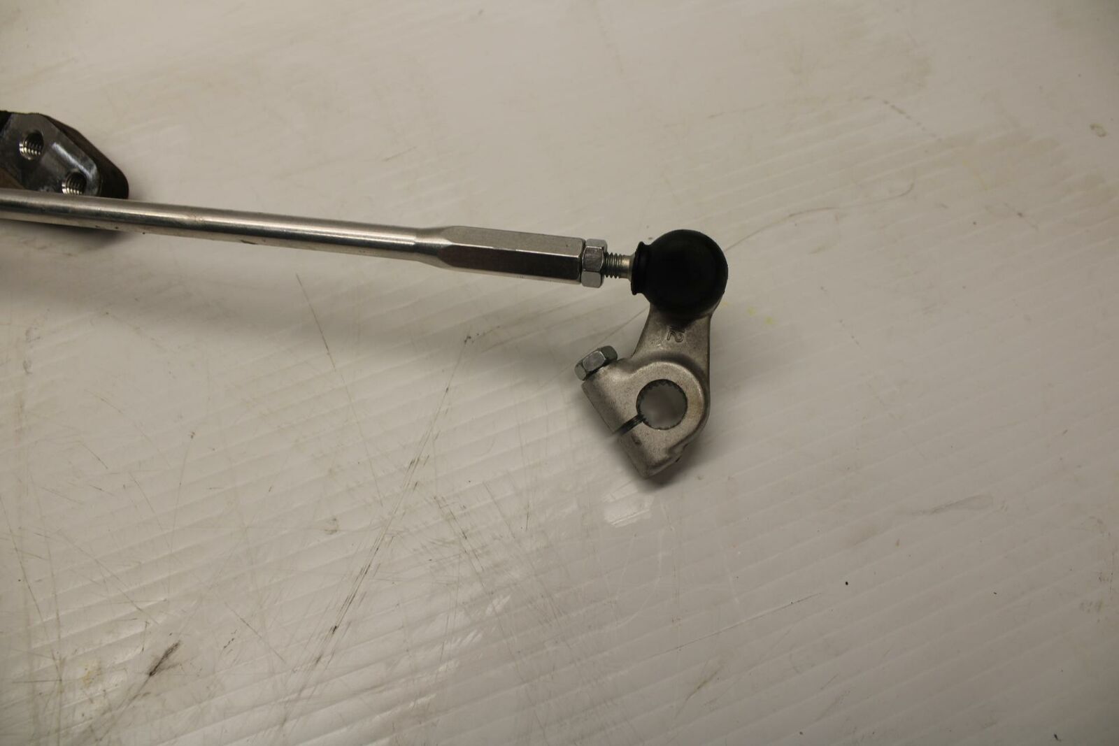 11-21 SUZUKI GSXR600 SHIFTER LINKAGE SHIFT  PEDAL 25520-01H00 25525-01H00 BB260