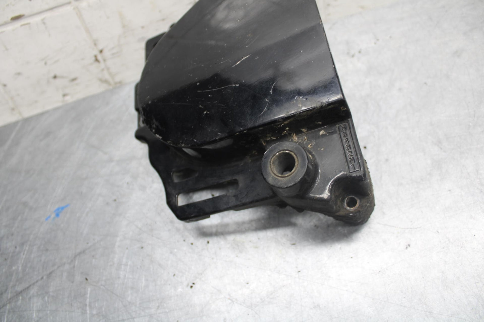 1996 Kawasaki Ninja 600R ZX600C ENGINE SPROCKET COVER BB35