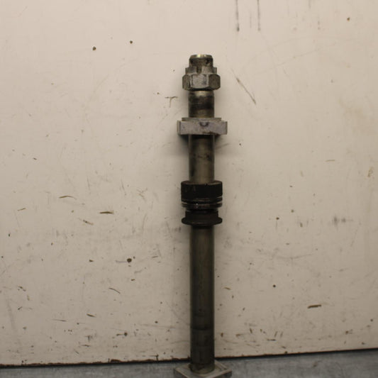 09-12 KAWASAKI NINJA ZX6R REAR AXLE WHEEL RIM PIVOT BOLT AXEL 41068-0613 BB640