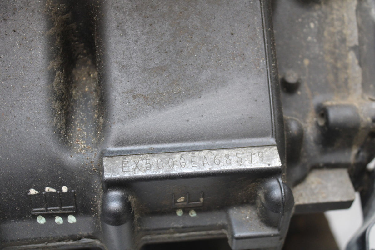 24-25 KAWASAKI NINJA 500 ABS ENGINE MOTOR BB899