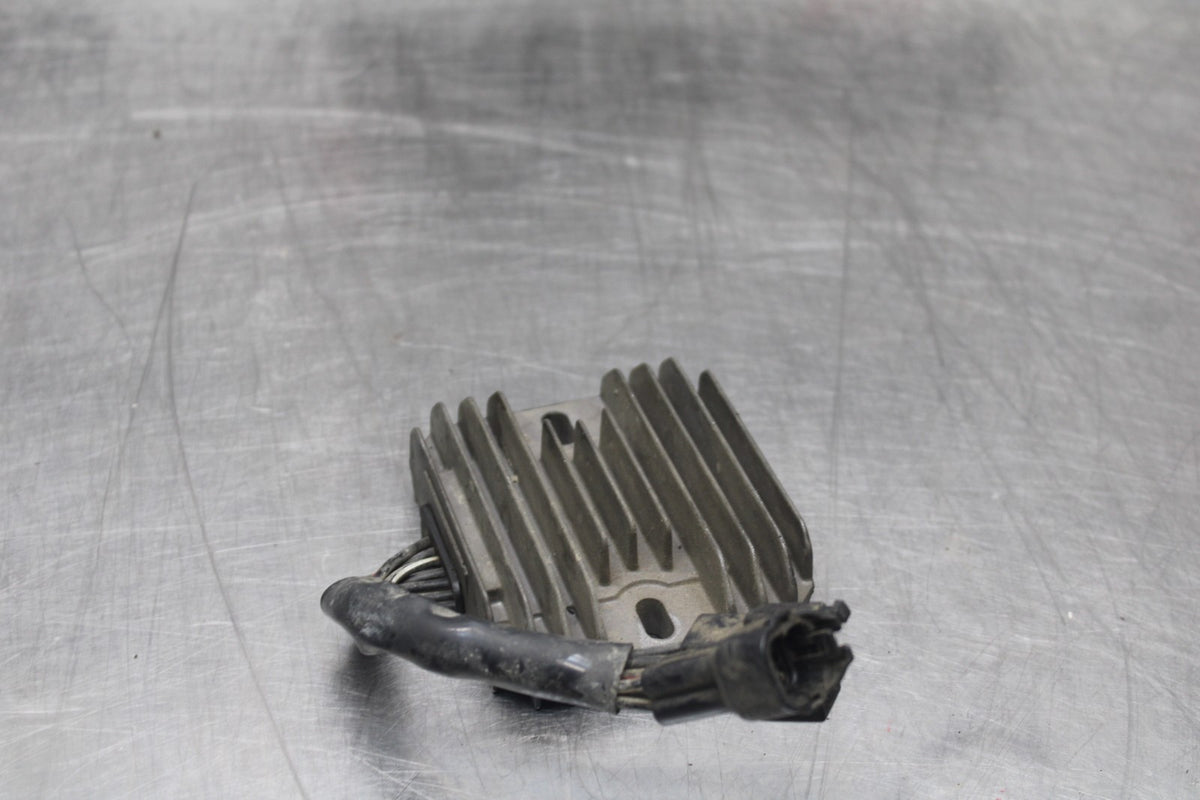 03 SUZUKI SV650 RECTIFIER VOLTAGE REGULATOR BB846