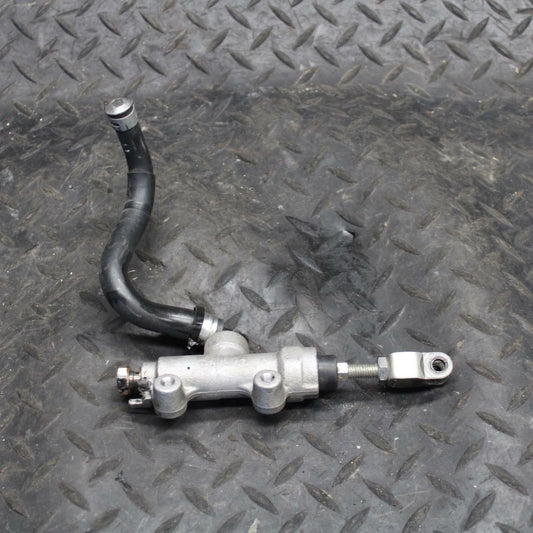 08-09 SUZUKI GSXR600 REAR BACK BRAKE MASTER CYLINDER BB226