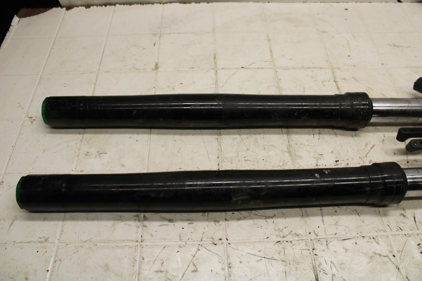 13-18 KAWASAKI NINJA ZX6R FRONT FORKS SHOCK SUSPENSION SET PAIR BB409