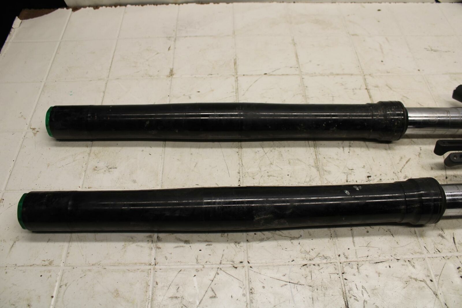 13-18 KAWASAKI NINJA ZX6R FRONT FORKS SHOCK SUSPENSION SET PAIR BB409