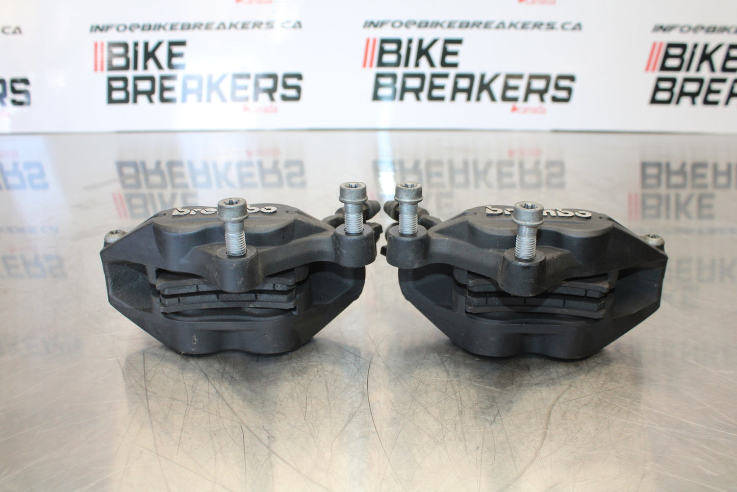 06-12 BMW F800ST RIGHT LEFT FRONT BRAKE CALIPER SET PAIR CALIPERS BB144