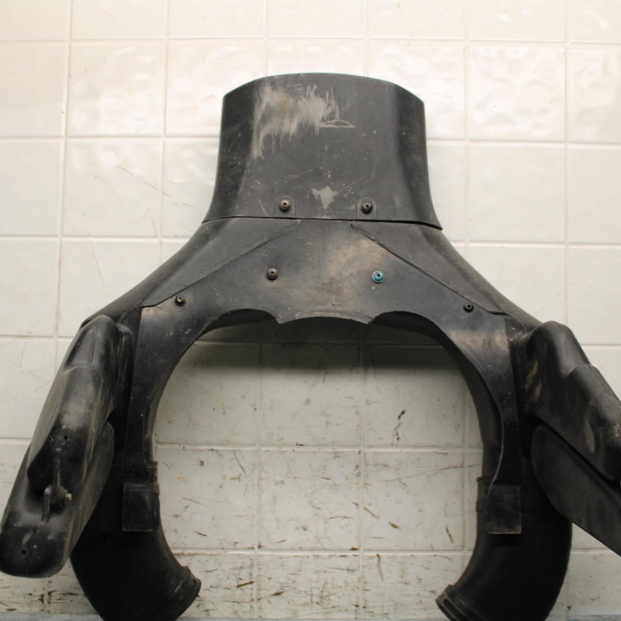 2000 Kawasaki Ninja ZX12R ZX1200A LEFT/ RIGHT RAM AIR INTAKE DUCT SET BB565