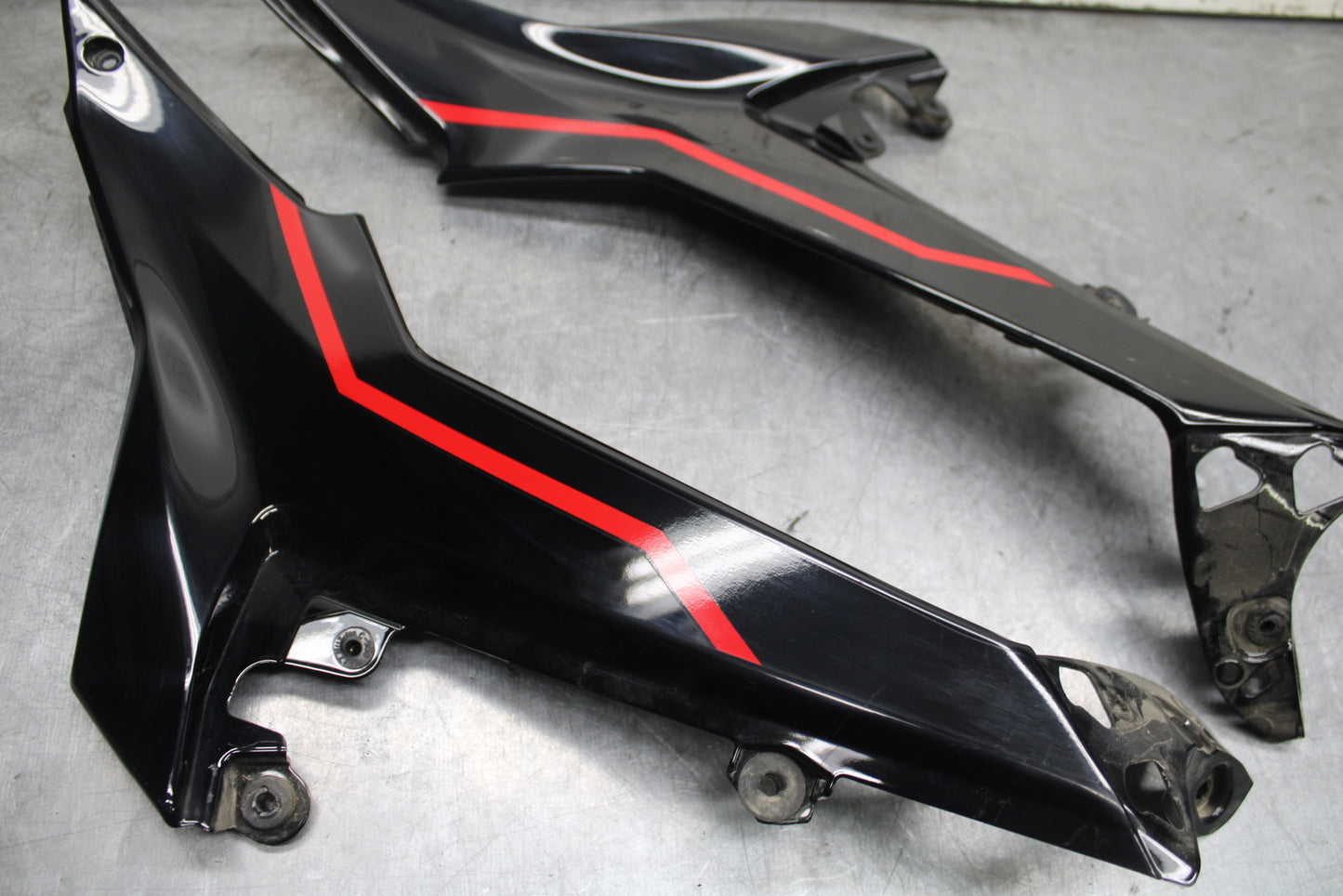 18-24 KAWASAKI NINJA 650 RIGHT LEFT GAS FUEL TANK PANELS COVERS TRIM SET  BB725