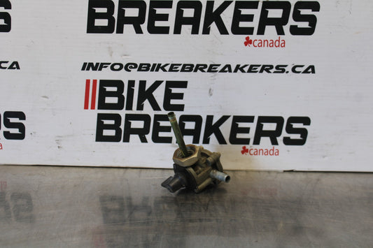 14 HONDA SHADOW 750 VT750C2B GAS TANK FUEL PETCOCK BB867