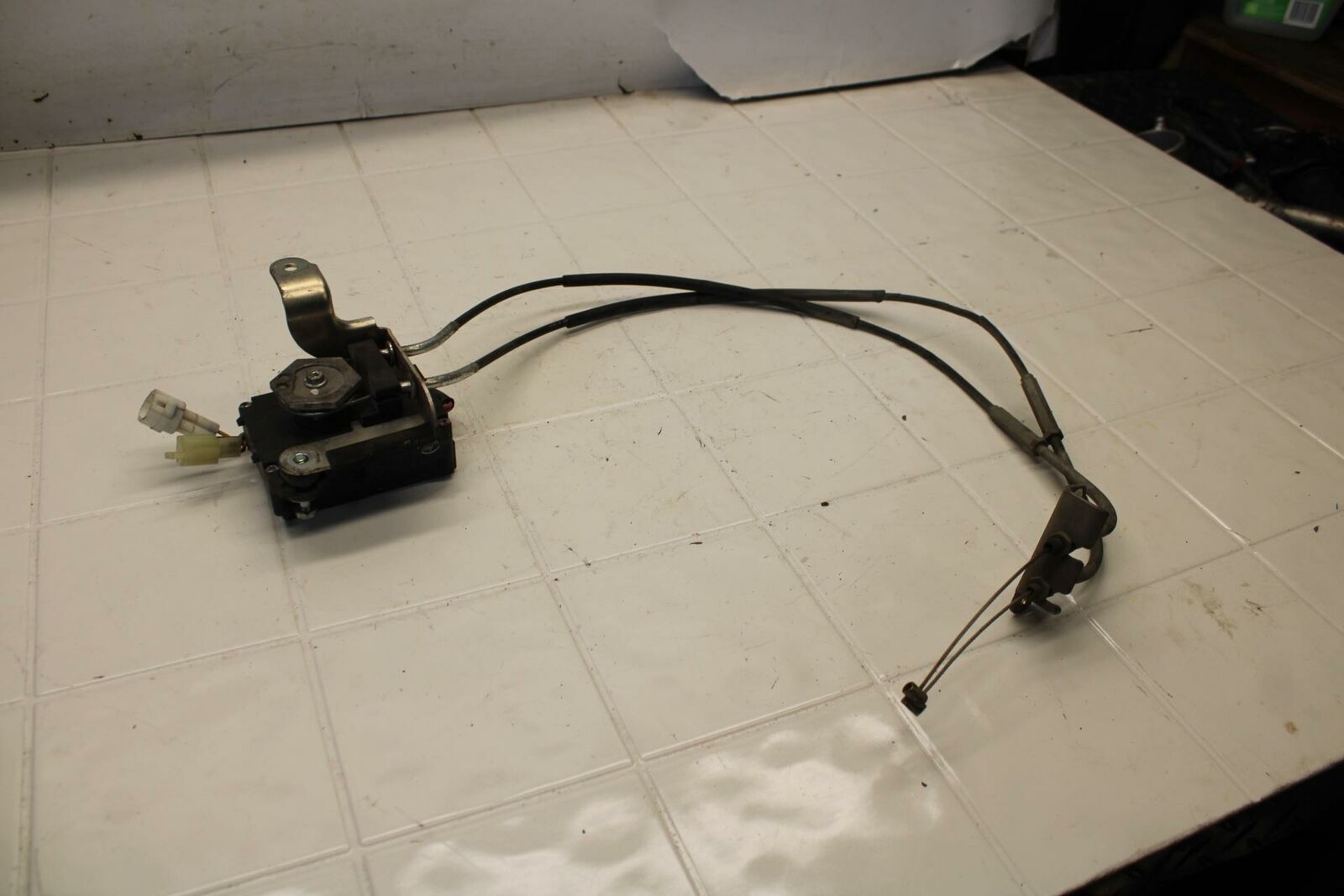 08-10 SUZUKI GSXR750 EXHAUST VALVE SERVO MOTOR BB396
