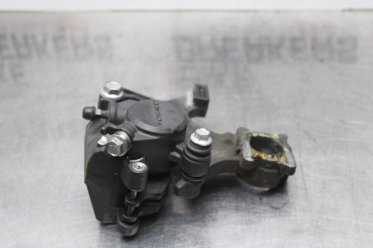 08-10 SUZUKI GSXR 600 REAR BACK BRAKE CALIPER W MOUNT BRACKET BB765