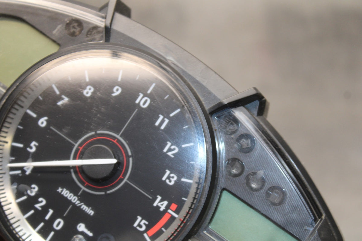 07 YAMAHA YZF R1 25201KM SPEEDO GAUGES CLUSTER SPEEDOMETER TACHOMETER BB826