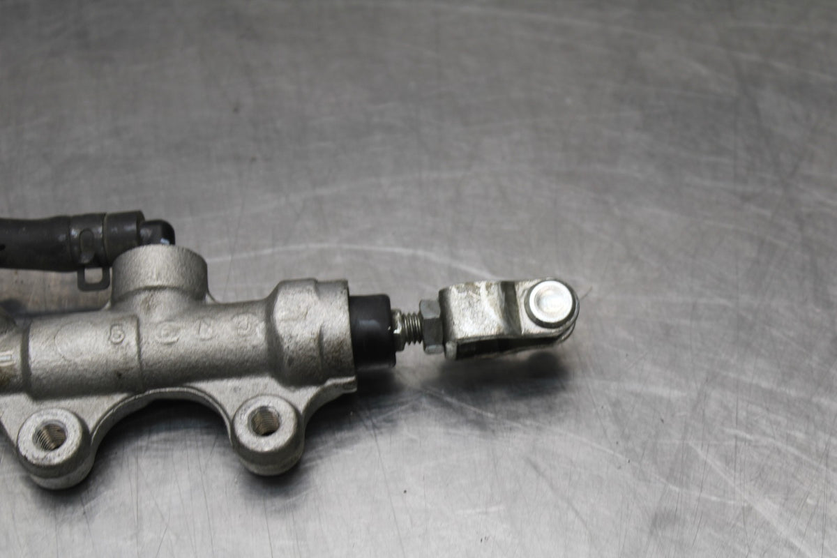 06 KAWASAKI NINJA 650 EX650 REAR BACK BRAKE MASTER CYLINDER W RESERVOIR BB823
