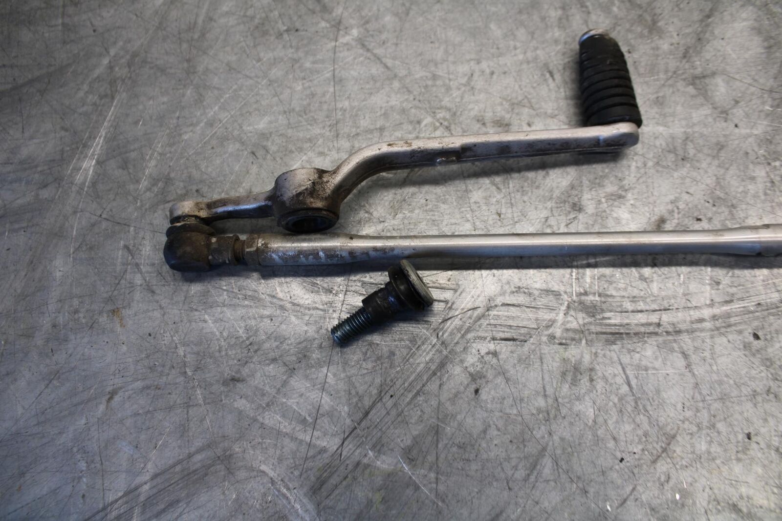 2009 Yamaha YZF R6 SHIFTER LINKAGE SHIFT LINK PEDAL 2C0-18110-01-00 BB532