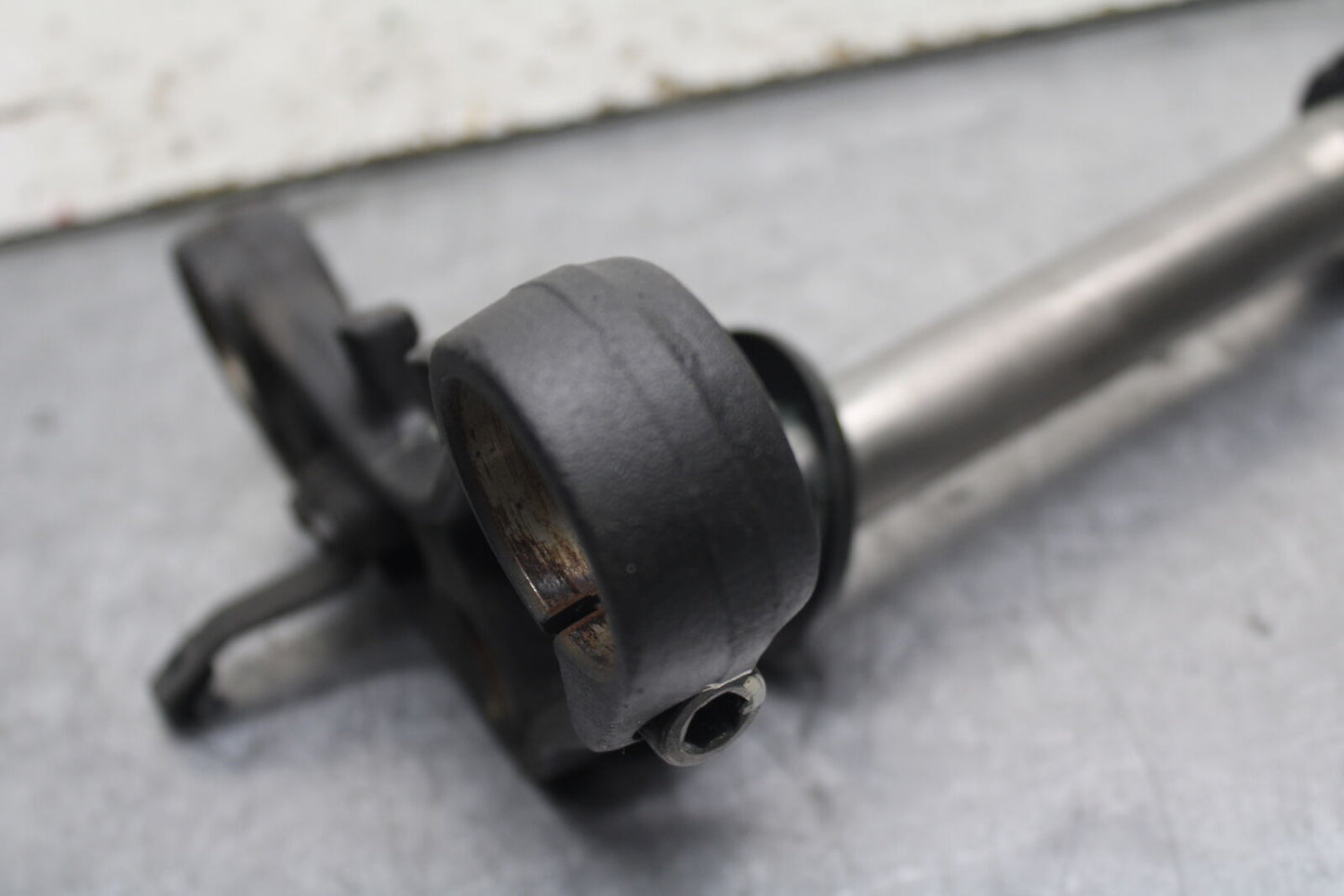 08-12 KAWASAKI NINJA 250R EX250J FRONT FORKS CLAMP LOWER TRIPLE TREE STEM BB111