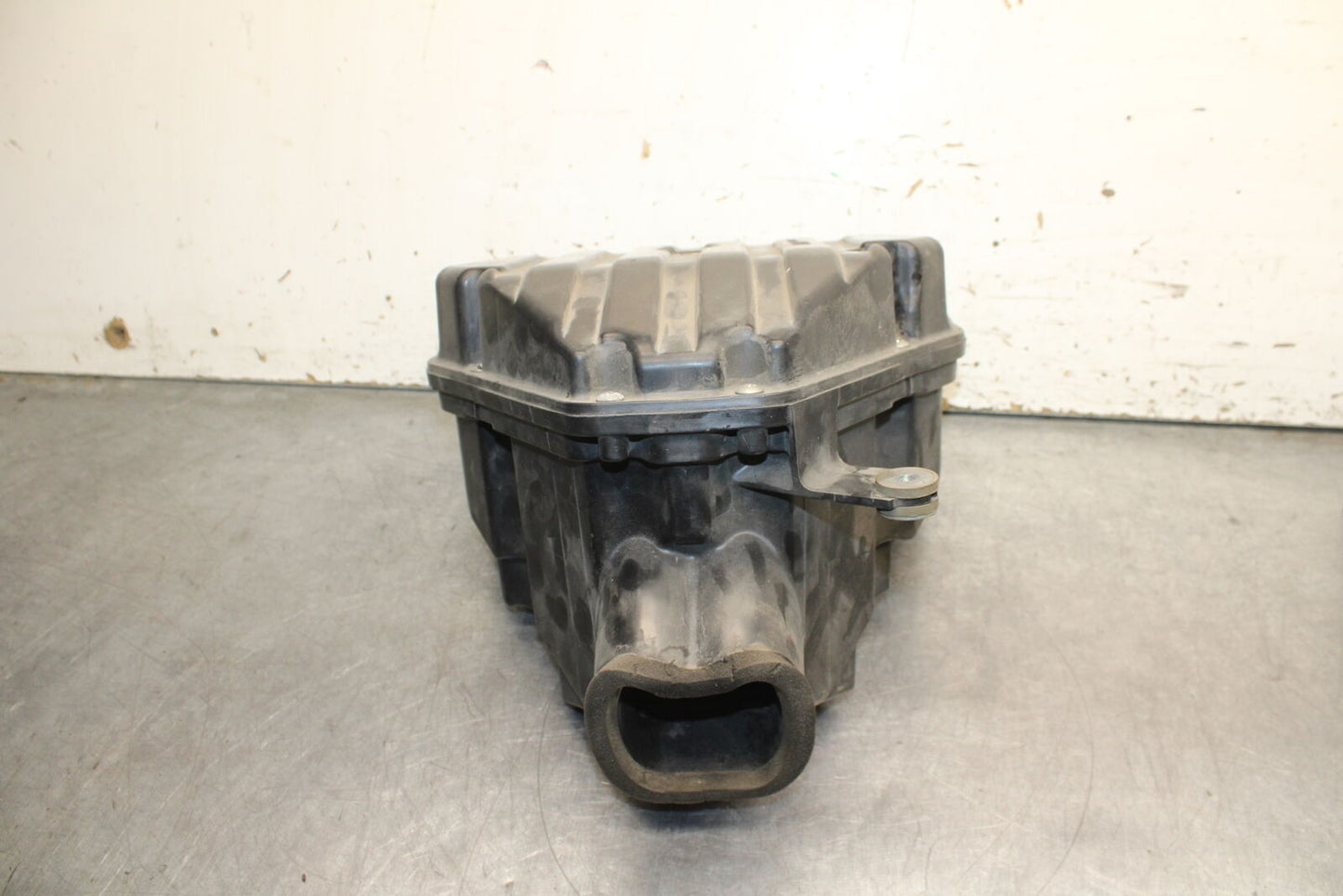 12-13 KAWASAKI Z1000 AIRBOX AIR INTAKE FILTER BOX BB743