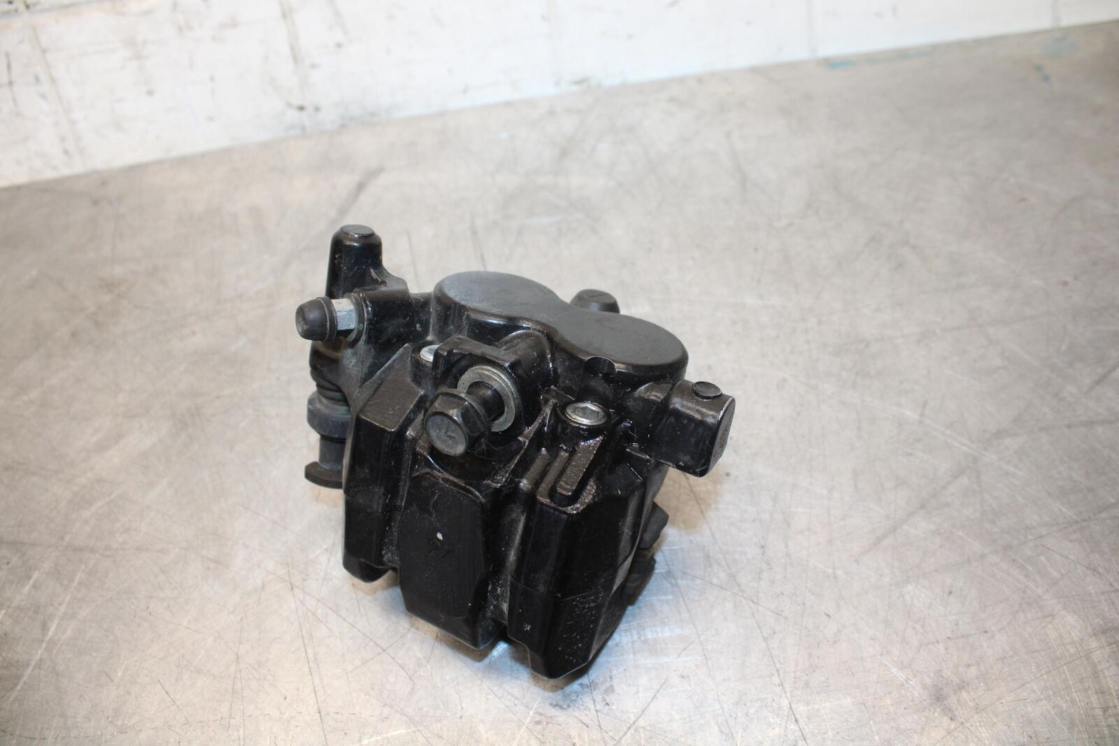 2015 Kawasaki Ninja 300 EX300B ABS FRONT BRAKE CALIPER BB518