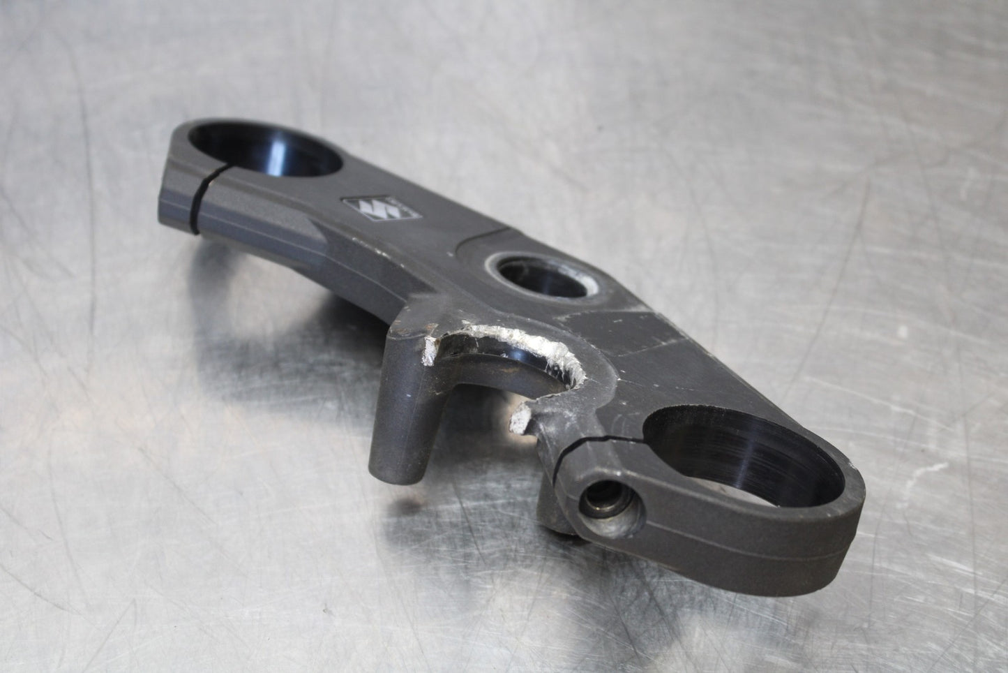06-07 SUZUKI GSXR 600 FORKS UPPER TRIPLE TREE CLAMP BB170