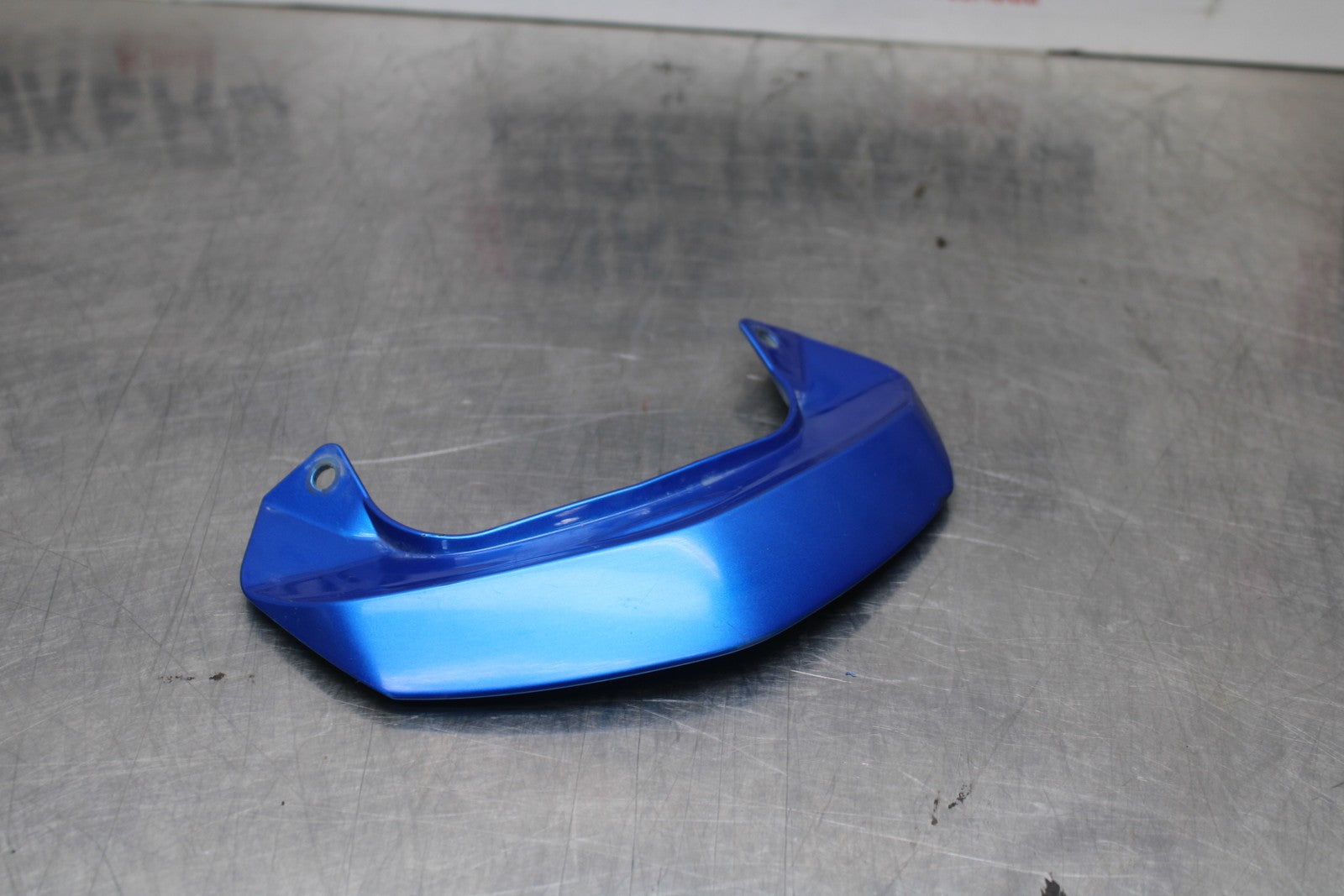 09-10 KAWASAKI ER-6N CENTER REAR BACK TAIL FAIRING COVER TRIM COWL BB205