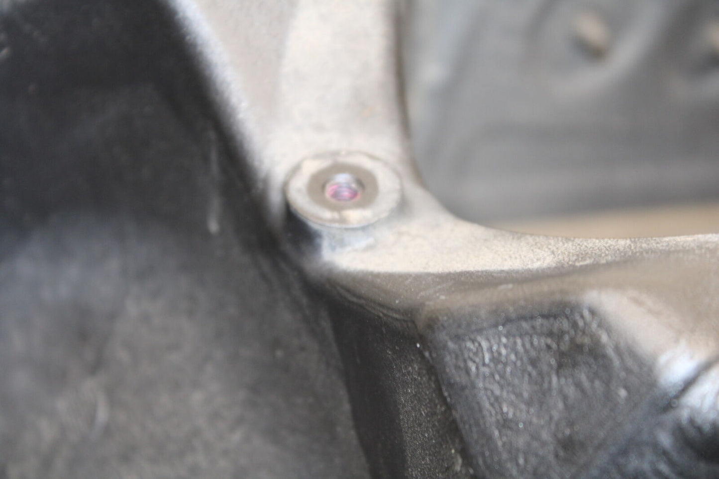 13-18 KAWASAKI NINJA ZX6R REAR SWINGARM BACK SWING ARM 33001-0584 BB666