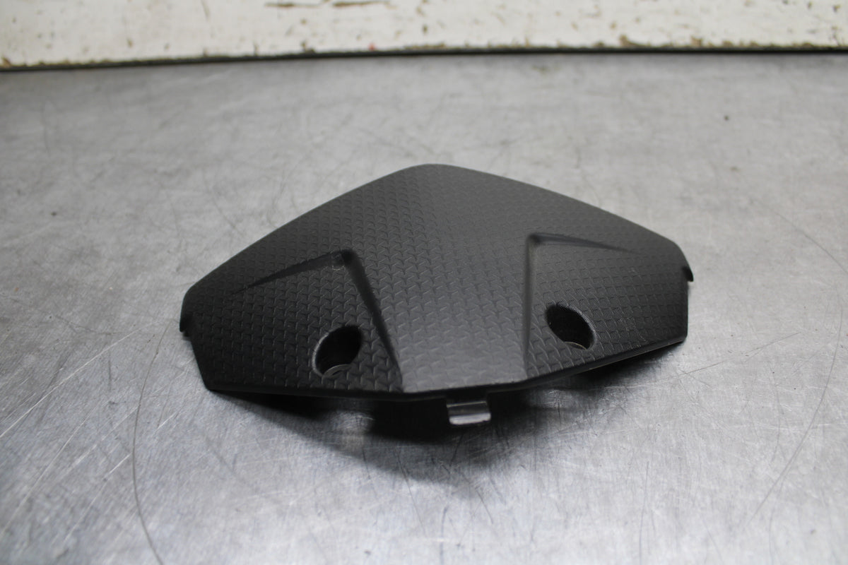 21-24 APRILIA TUONO 660 FACTORY SPEEDO CLUSTER TRIM COVER  BB733