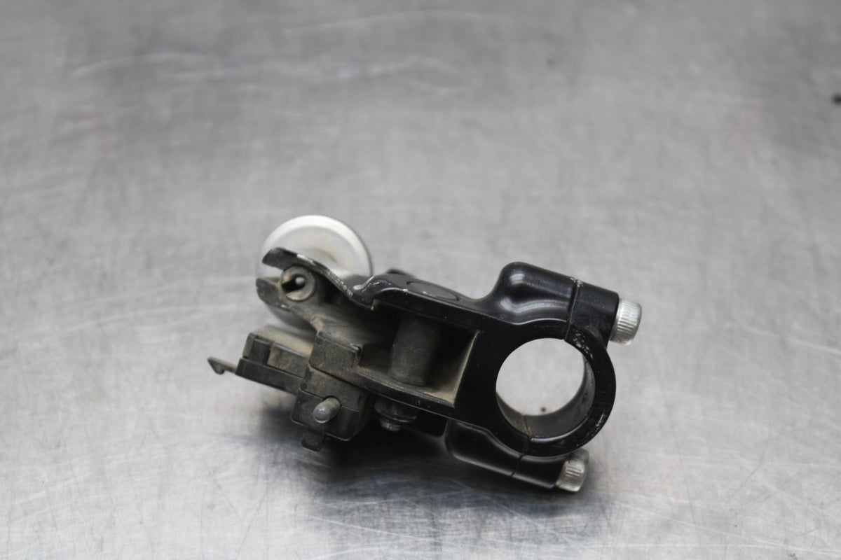 08 KAWASAKI NINJA ZX10R CLUTCH LEVER PERCH MOUNT BRACKET BB201
