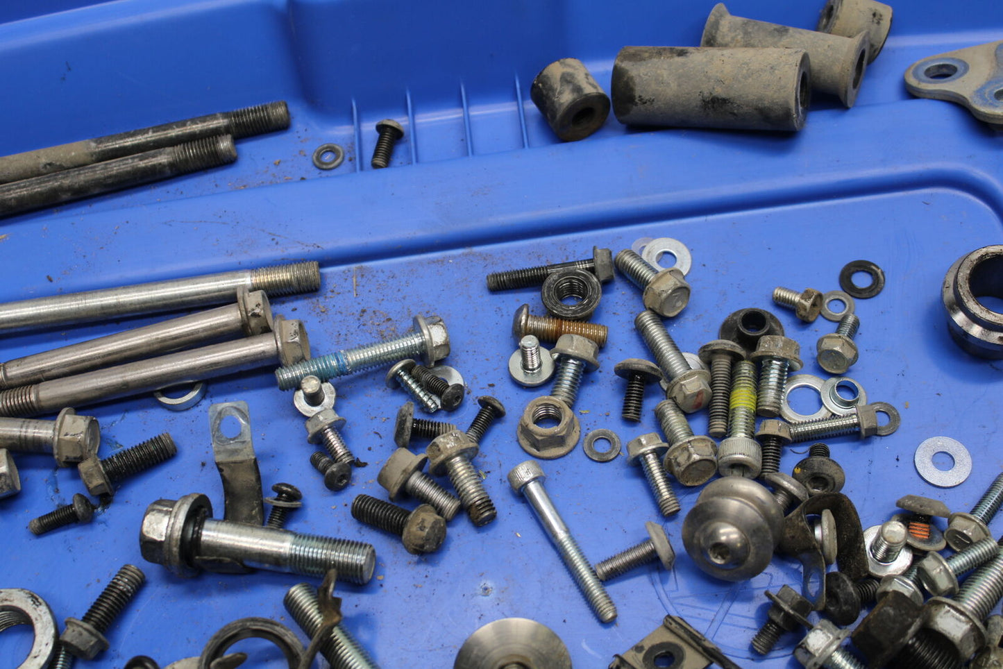 16-17 KAWASAKI VULCAN S 650 EN650 ABS MOUNTING BOLTS HARDWARE BB731