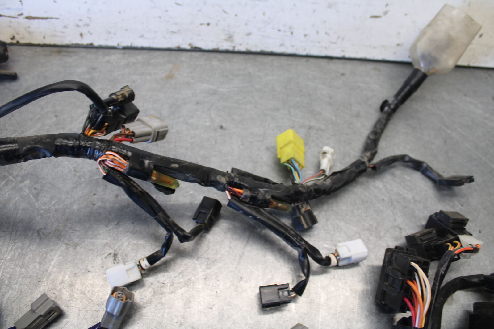 11-24 SUZUKI GSXR750 MAIN ENGINE WIRING HARNESS MOTOR WIRE LOOM BB687