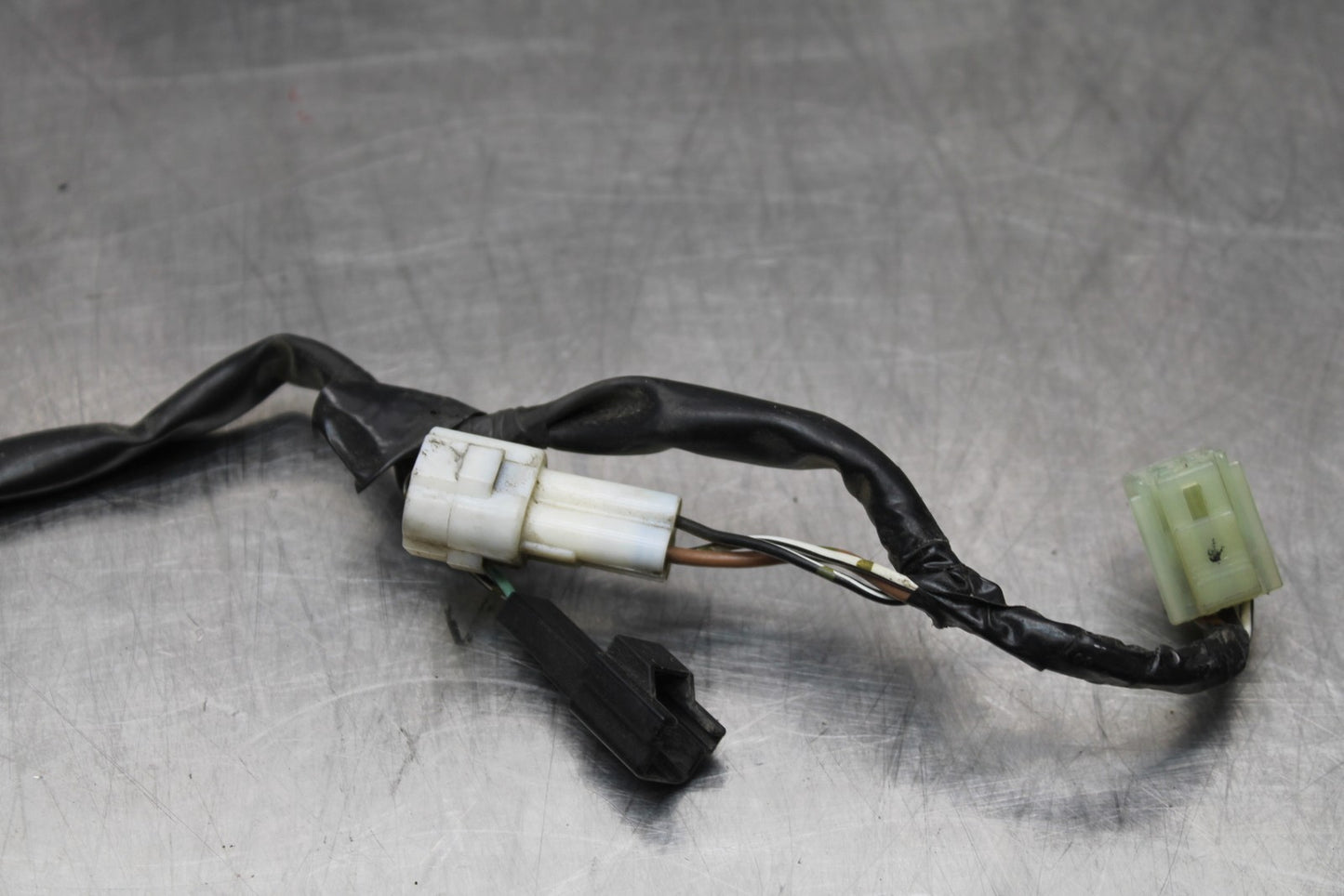 06-07 SUZUKI GSXR 600 TAIL LIGHT WIRING HARNESS MOTOR WIRE LOOM BB178