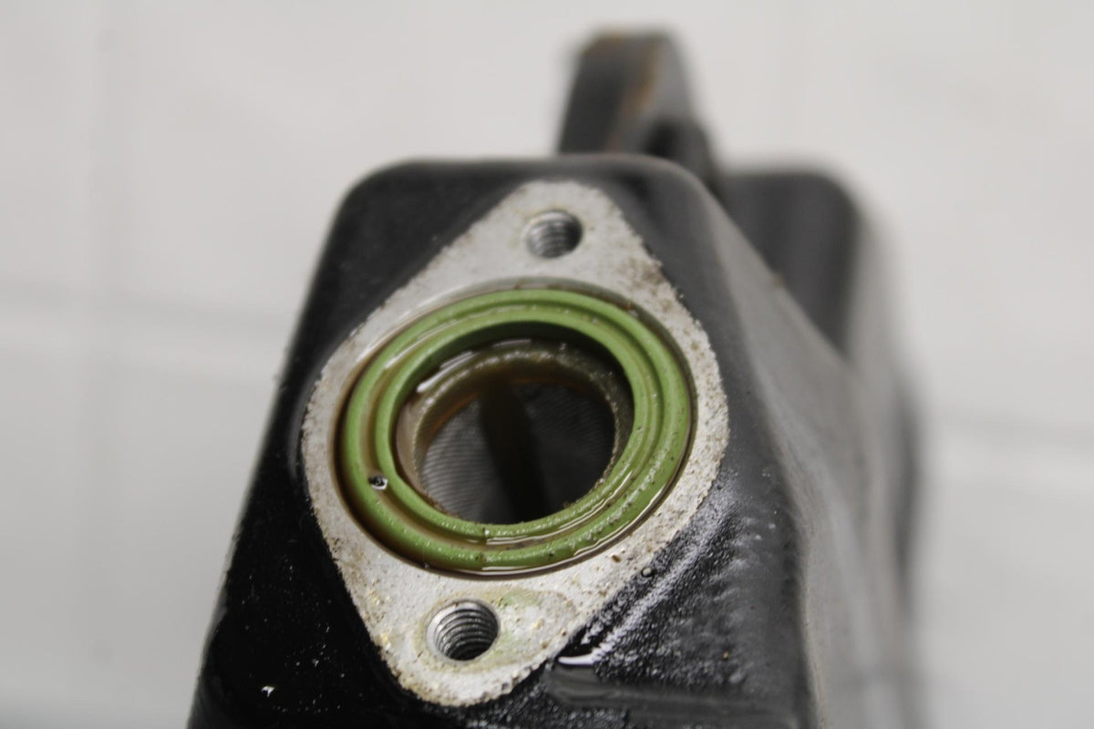 07-11 KTM  990 SUPER DUKE OIL TANK ENGINE RESEVOIR BB578