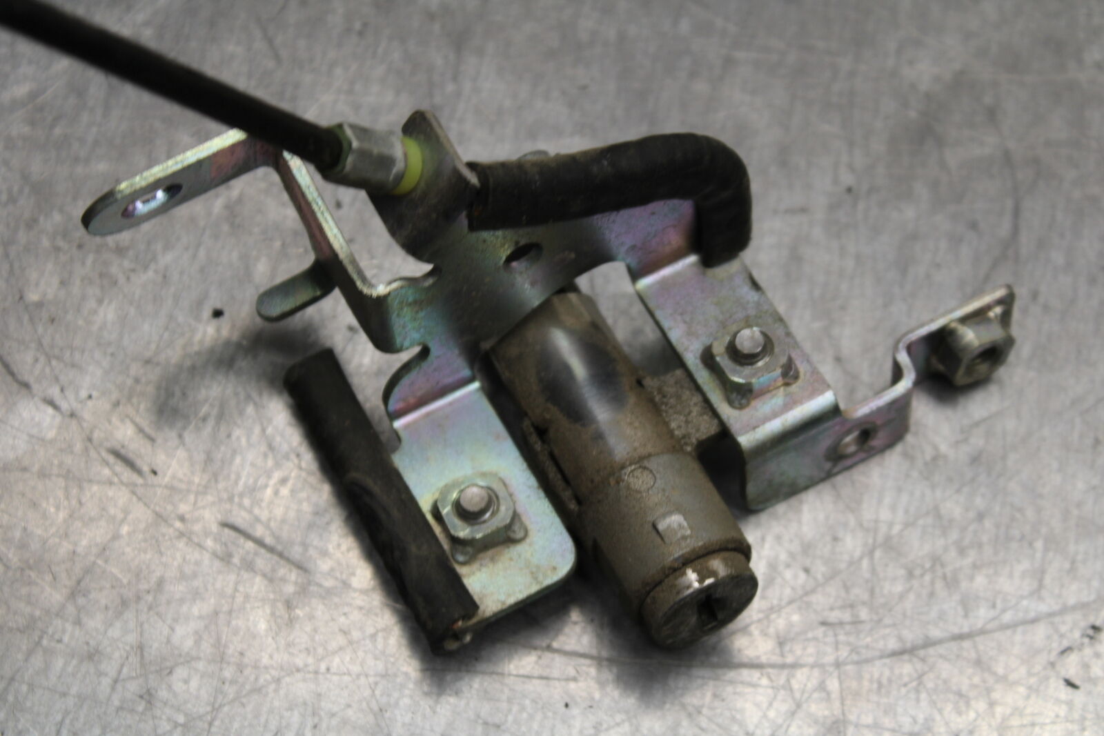 12-13 KAWASAKI Z1000 IGNITION LOCK KEY SET W/ GAS CAP AND SEAT LOCK BB743