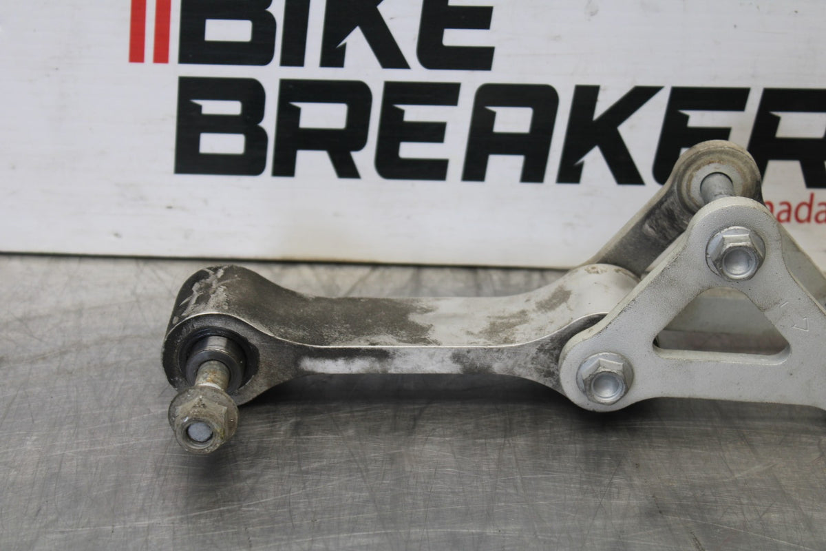 16 APRILIA TUONO V4 1100 REAR DOGBONE SHOCK LINKAGE LINK BB905