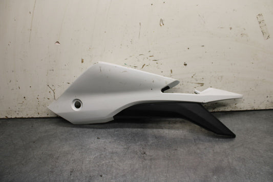 15-16 HONDA CB300F LEFT REAR BACK TAIL FAIRING COWL SHROUD BB740