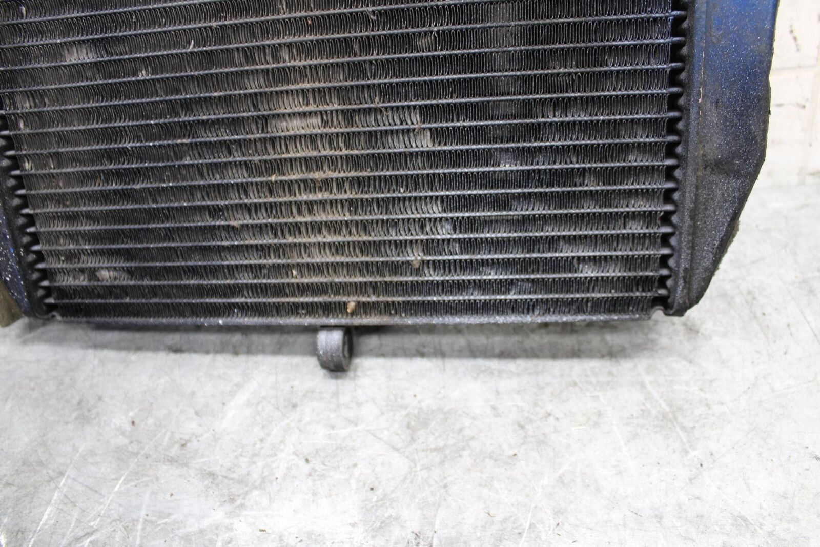 2002 Yamaha YZF R6 ENGINE RADIATOR MOTOR COOLER COOLING RADIATER BB545