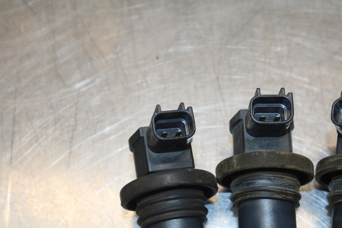 06-07 SUZUKI GSXR 600 IGNITION COILS COIL SPARK PLUG CAPS BB845