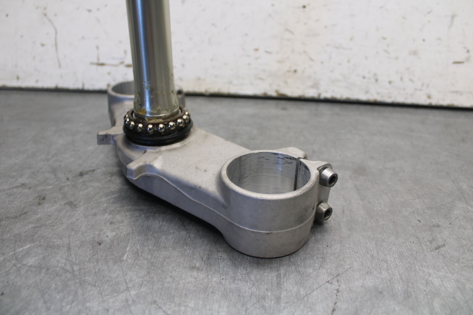 09-12 KAWASAKI NINJA ZX6R FRONT FORKS CLAMP LOWER TRIPLE TREE STEM BB698