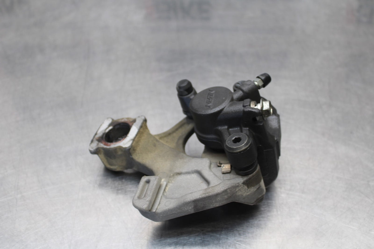 11-22 SUZUKI GSXR 600  REAR BACK BRAKE CALIPER W MOUNT BRACKET BB193