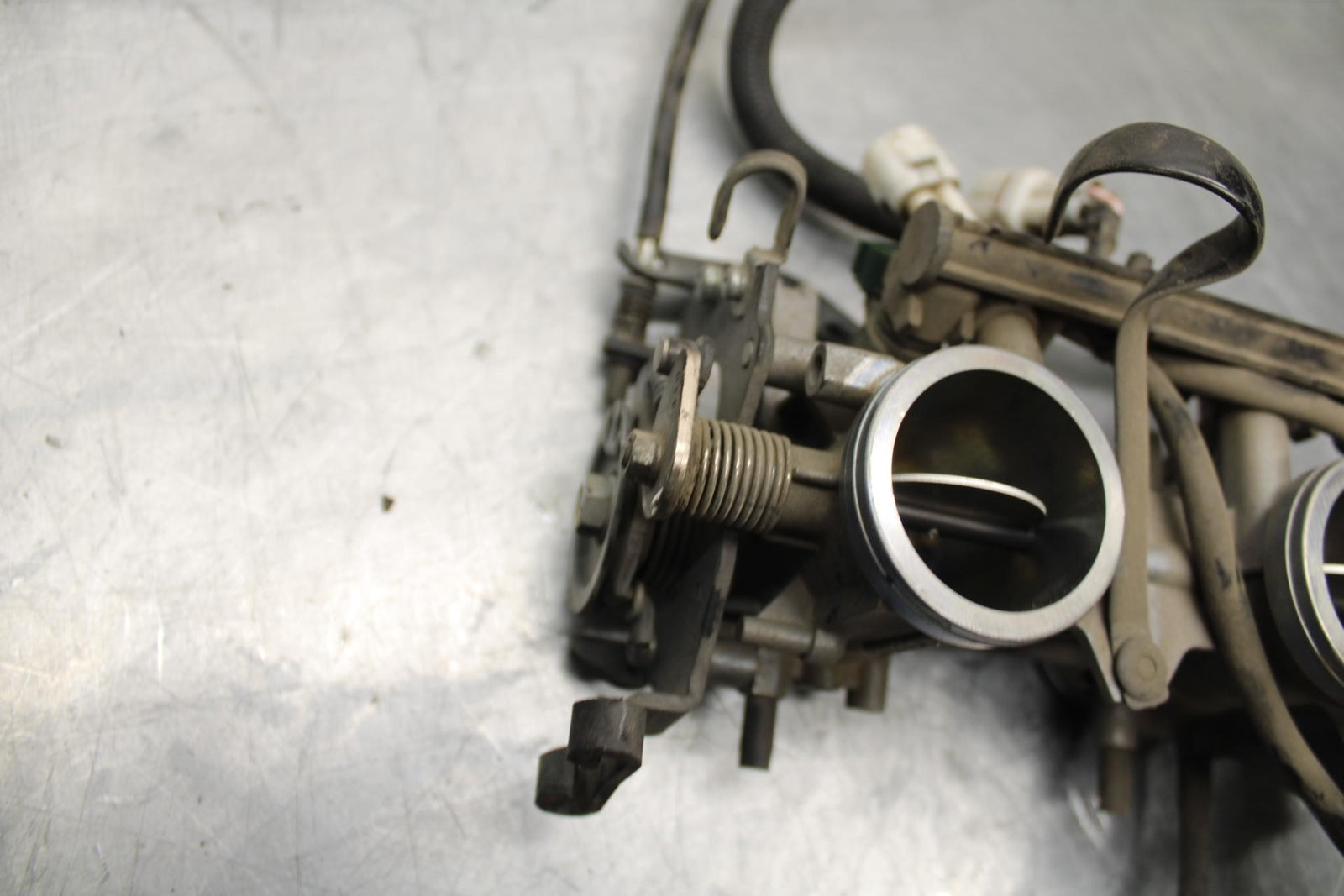 11 KAWASAKI NINJA 650 ER EX 650 MAIN FUEL INJECTORS / THROTTLE BODIES BB503