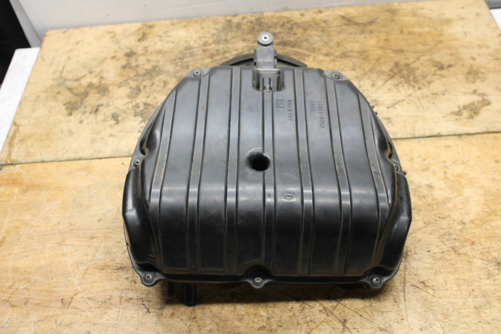 13-18 KAWASAKI NINJA ZX6R AIRBOX AIR INTAKE FILTER BOX BB349