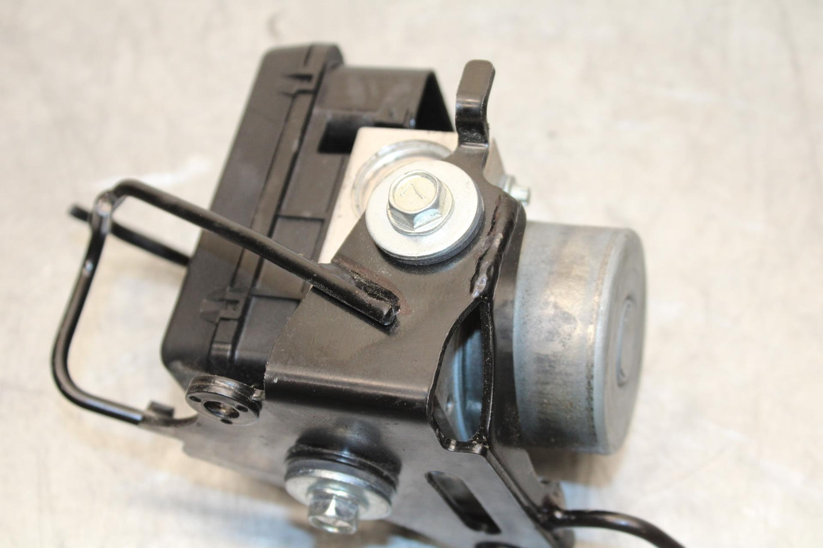 2014 Kawasaki Ninja 650 EX650E ABS PUMP UNIT MODULE BB569