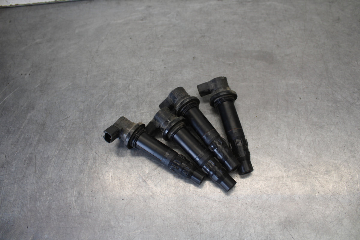 09-14 YAMAHA YZF R1 IGNITION COILS COIL SPARK PLUG CAPS 14B-82310-00-00 BB696