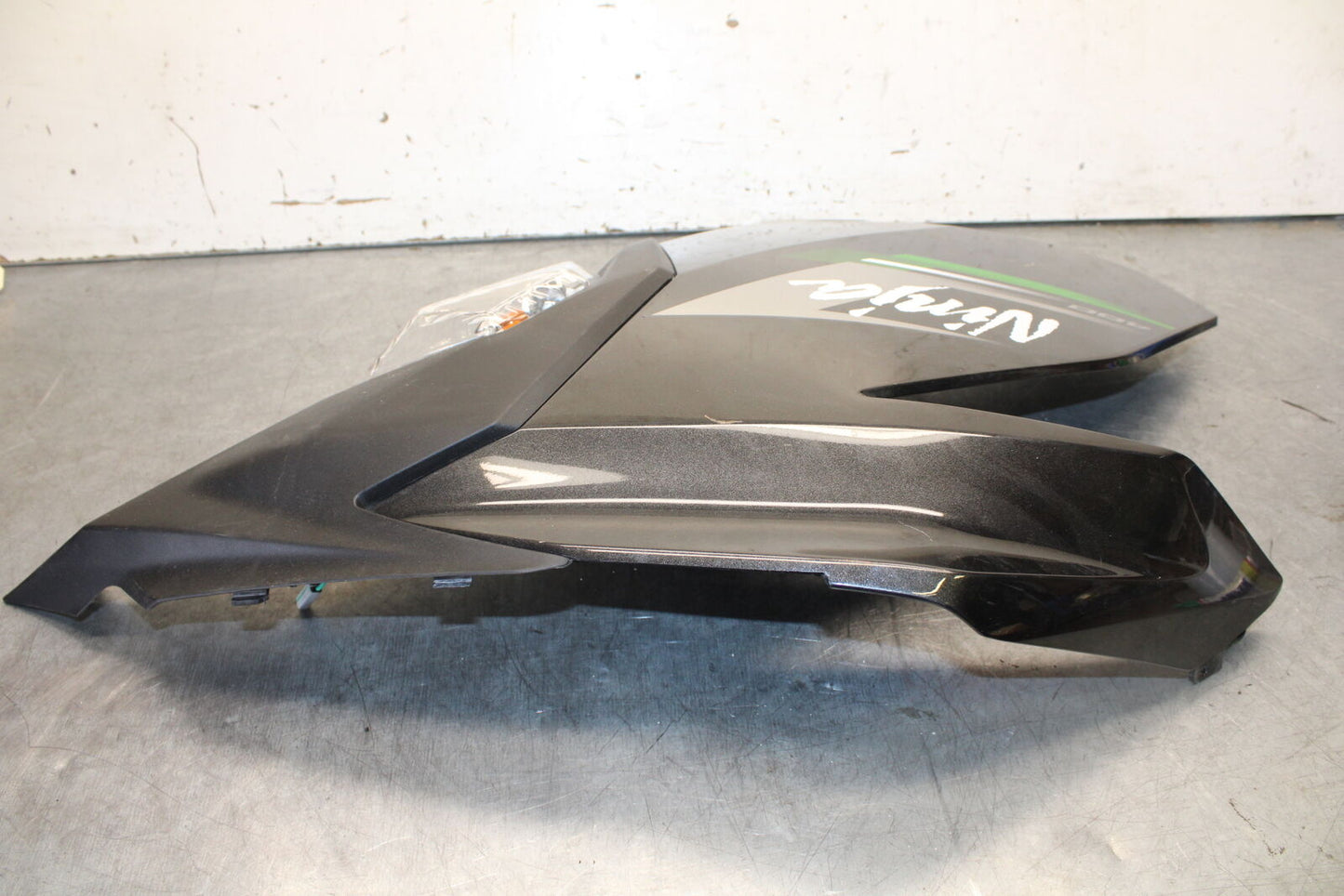 18-23 KAWASAKI NINJA 400 RIGHT LOWER MID UPPER SIDE FAIRING COWL  BB679
