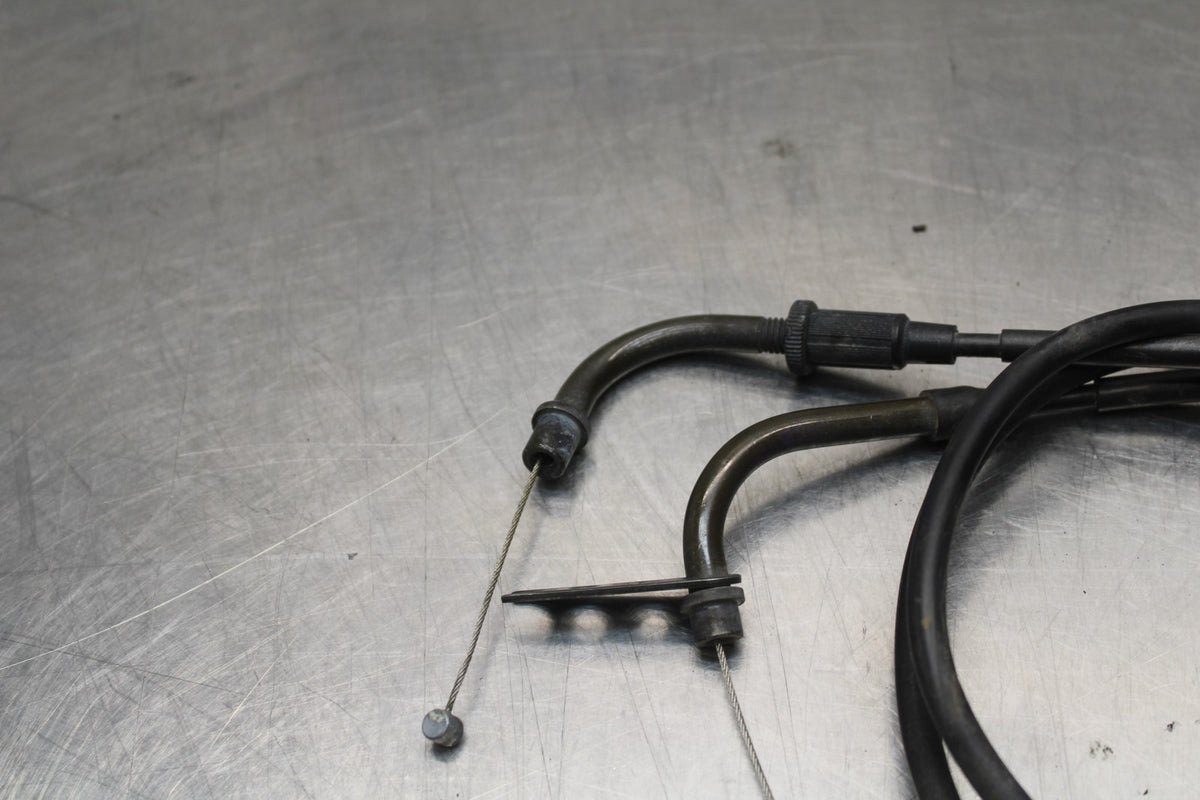 06-07 SUZUKI GSXR600 THROTTLE CABLES LINES BB836