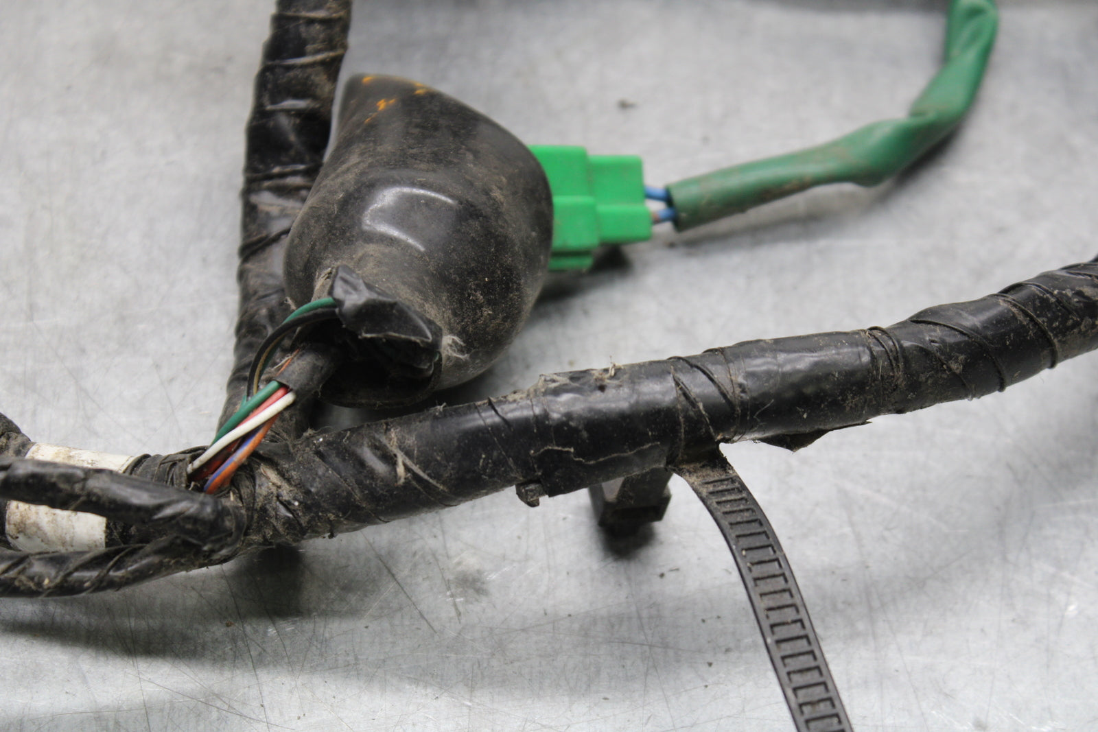 04-12 HONDA ST1300A HEADLIGHT WIRE WIRING HARNESS LOOM (ITEM A) BB669