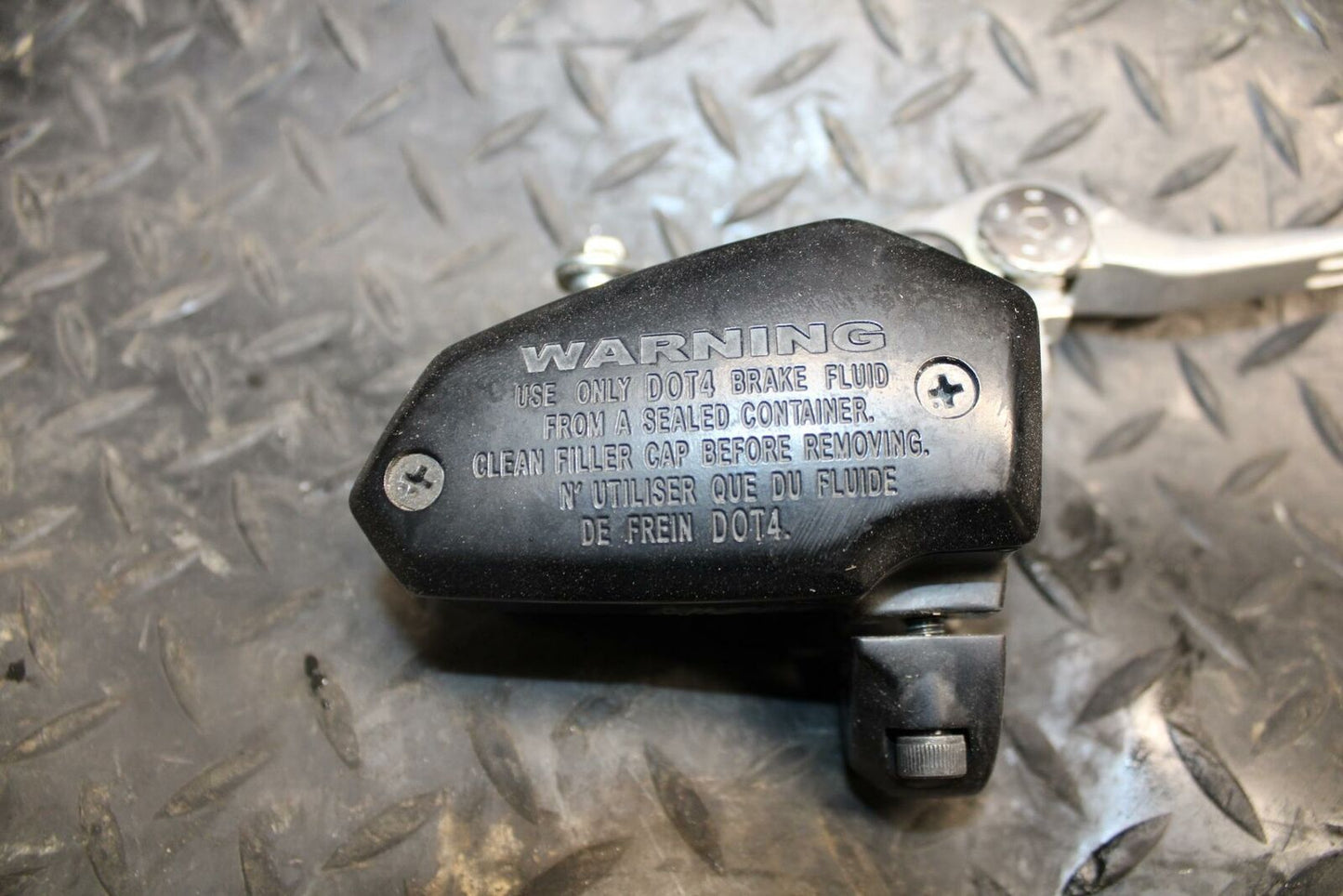 12-17 KAWASAKI NINJA 650 FRONT BRAKE MASTER CYLINDER w/ LEVER BB211