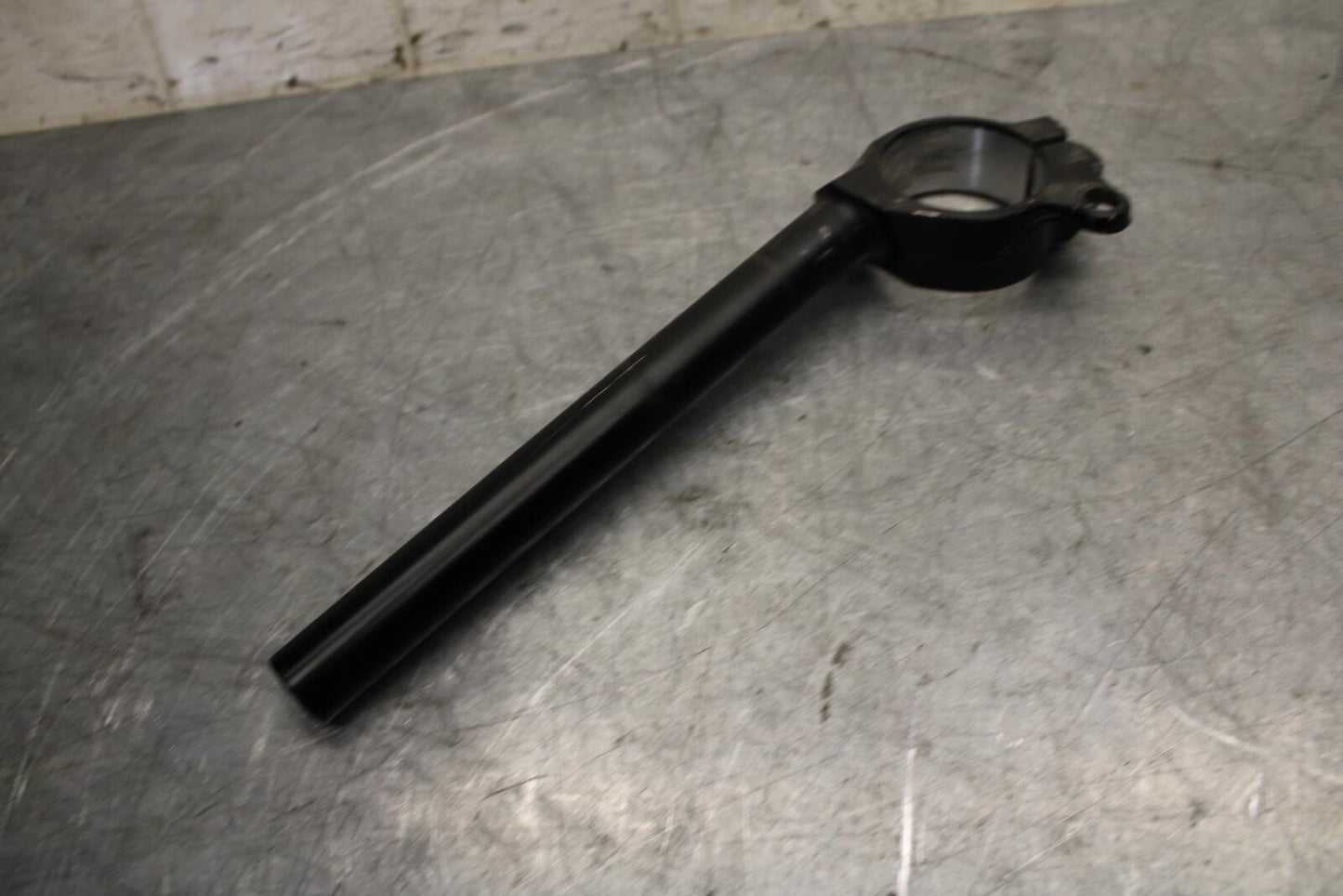 2008 Kawasaki Ninja ZX10R ZX1000E LEFT CLIP ON HANDLEBAR 46003-0144 BB524